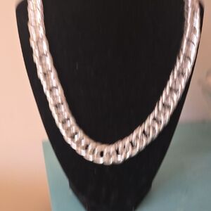 Elegant Silver Chain Necklace